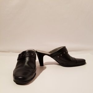 Rialto Women's Mule Heels Size 7M